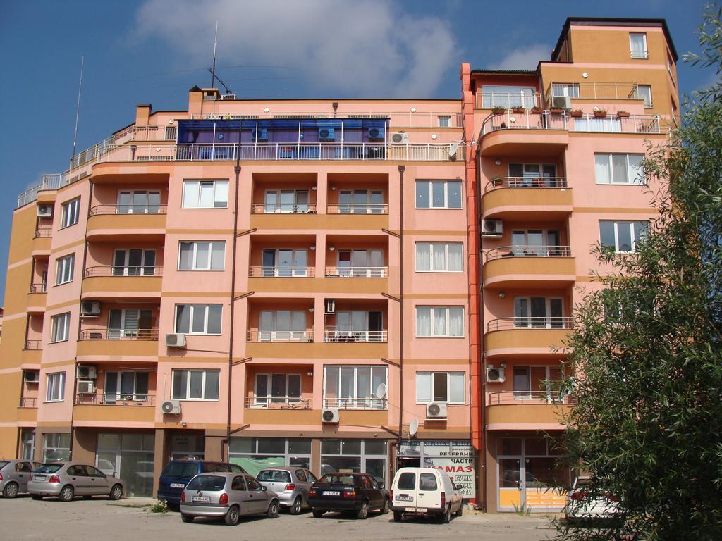 Apartments Georgos Sofia Exterior photo