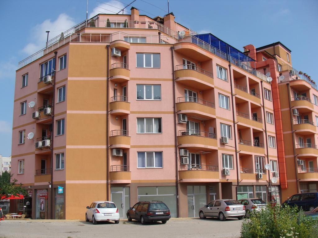 Apartments Georgos Sofia Exterior photo